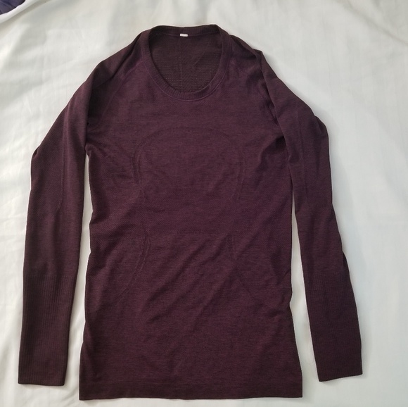 lululemon athletica Tops - 🍋🍋Lululemon long sleeve tee